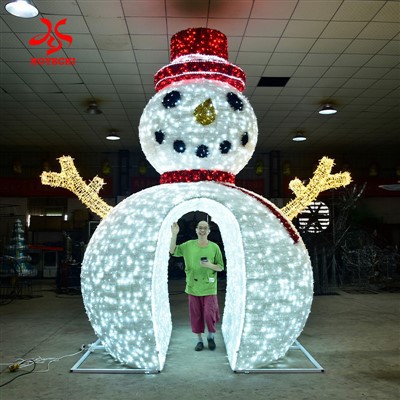 Hoyechi 3D на едро голям арка снежен човек LED светлина водоустойчив за декор на мола на открито плаз